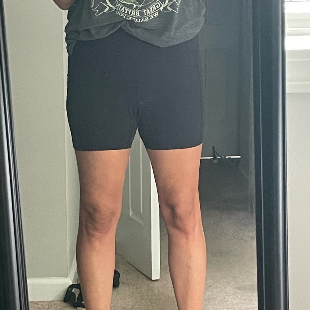 Women's Black High-Waisted Biker/Athletic Shorts. New never worn!